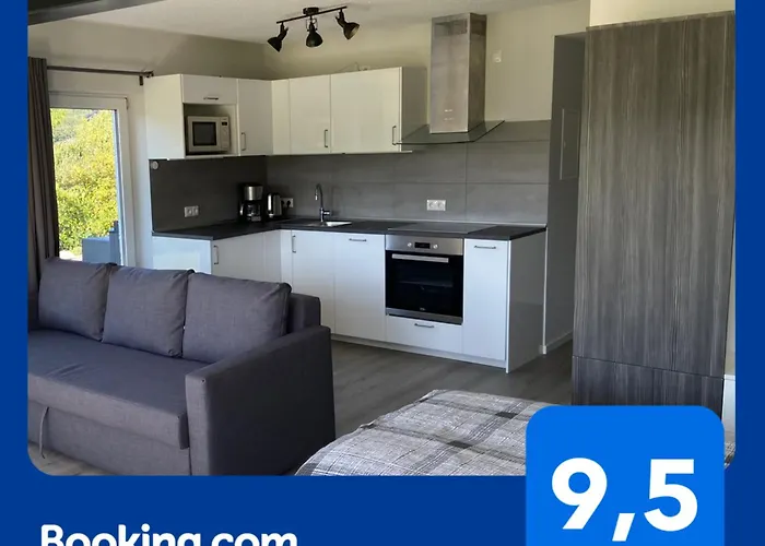 Kallenhard View Apartman *