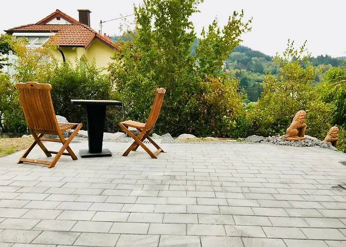 Kallenhard View * Adenau